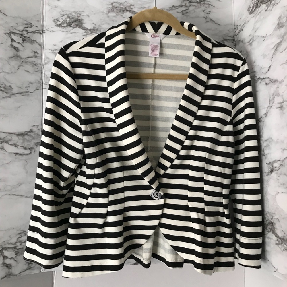 Candie’s striped blazer